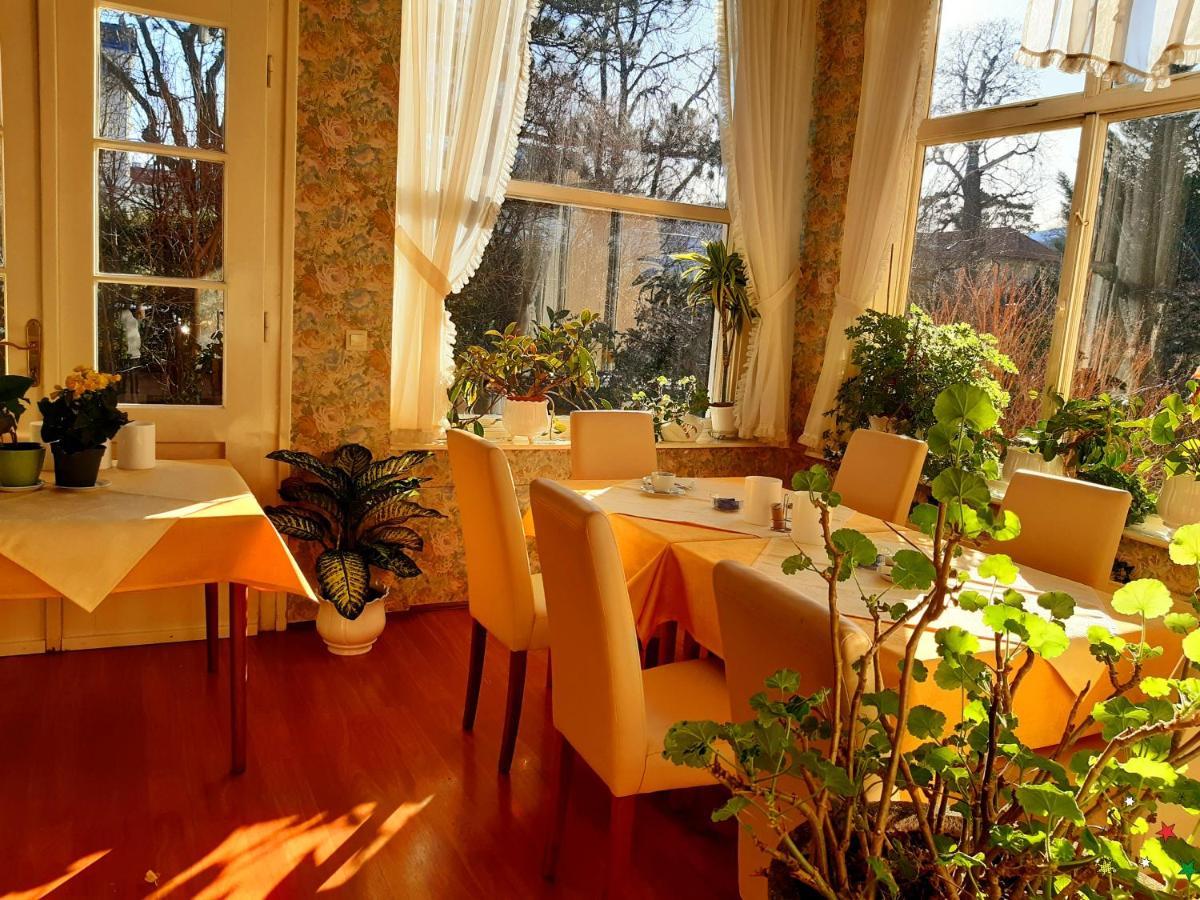 Pension Villa Inge Baden Exterior foto