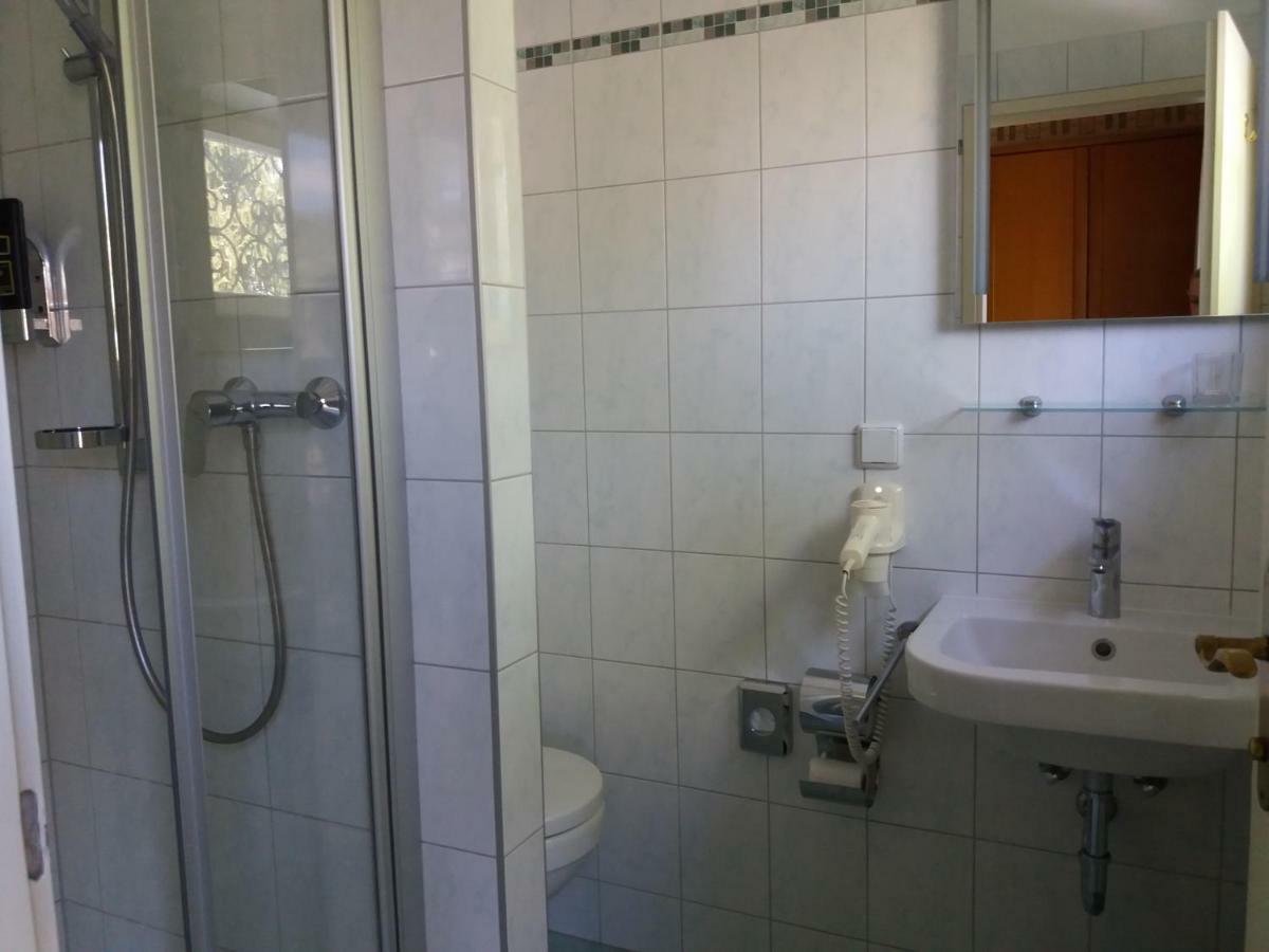 Pension Villa Inge Baden Exterior foto